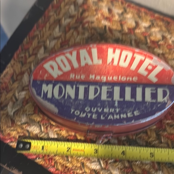 Vintage Red and Blue Decorative Box - Picture 12 of 13